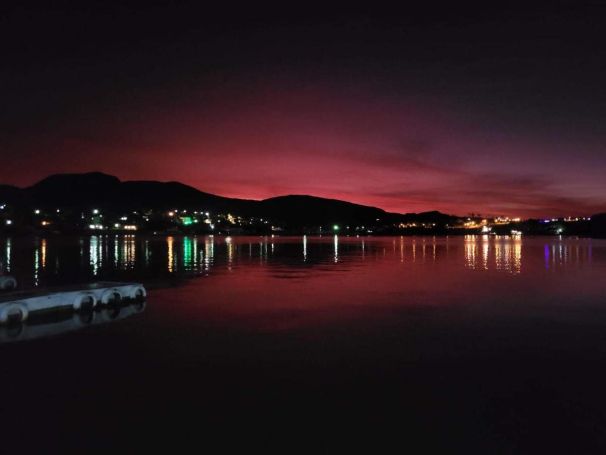 Recanto Brenda - Casa Luxo Capitolio Com Vista Pro Lago, Escarpas E Morrochapeu Dış mekan fotoğraf