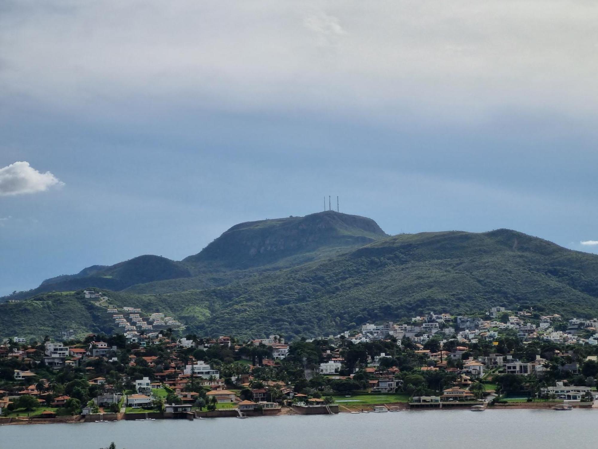 Recanto Brenda - Casa Luxo Capitolio Com Vista Pro Lago, Escarpas E Morrochapeu Dış mekan fotoğraf