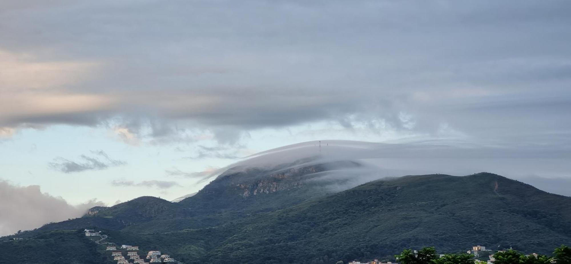 Recanto Brenda - Casa Luxo Capitolio Com Vista Pro Lago, Escarpas E Morrochapeu Dış mekan fotoğraf